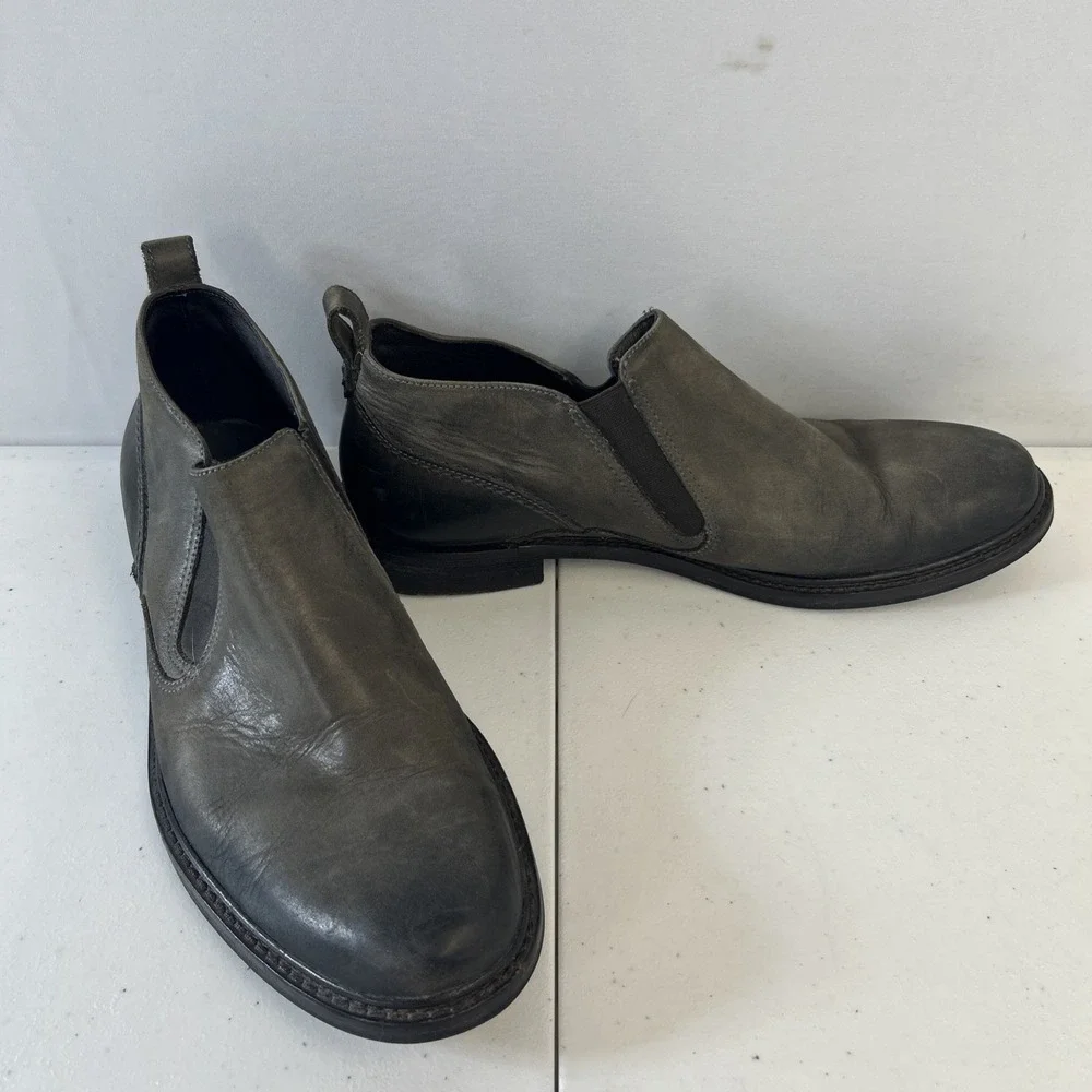 John Varvatos Gray Leather Low Chelsea Shoes Pull On Men's Size 8.5M